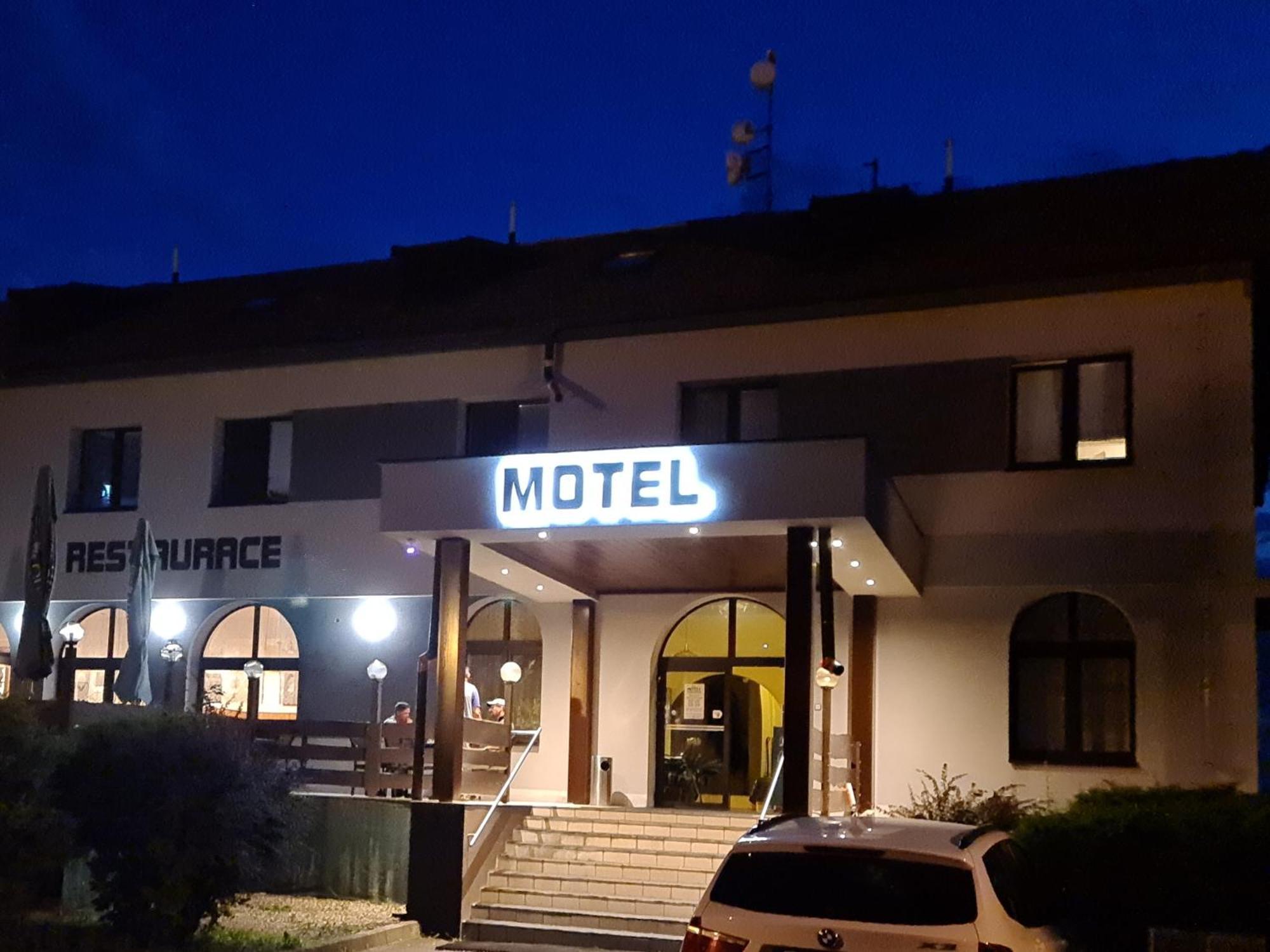 Motel Tosanovice Dolni Tosanovice Dış mekan fotoğraf